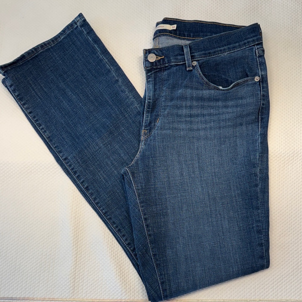🛍️Consignment Bag 2 Levi’s Classic Boot Cut 14